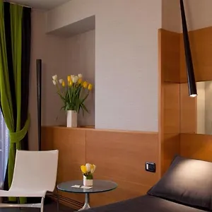 Otel Zone